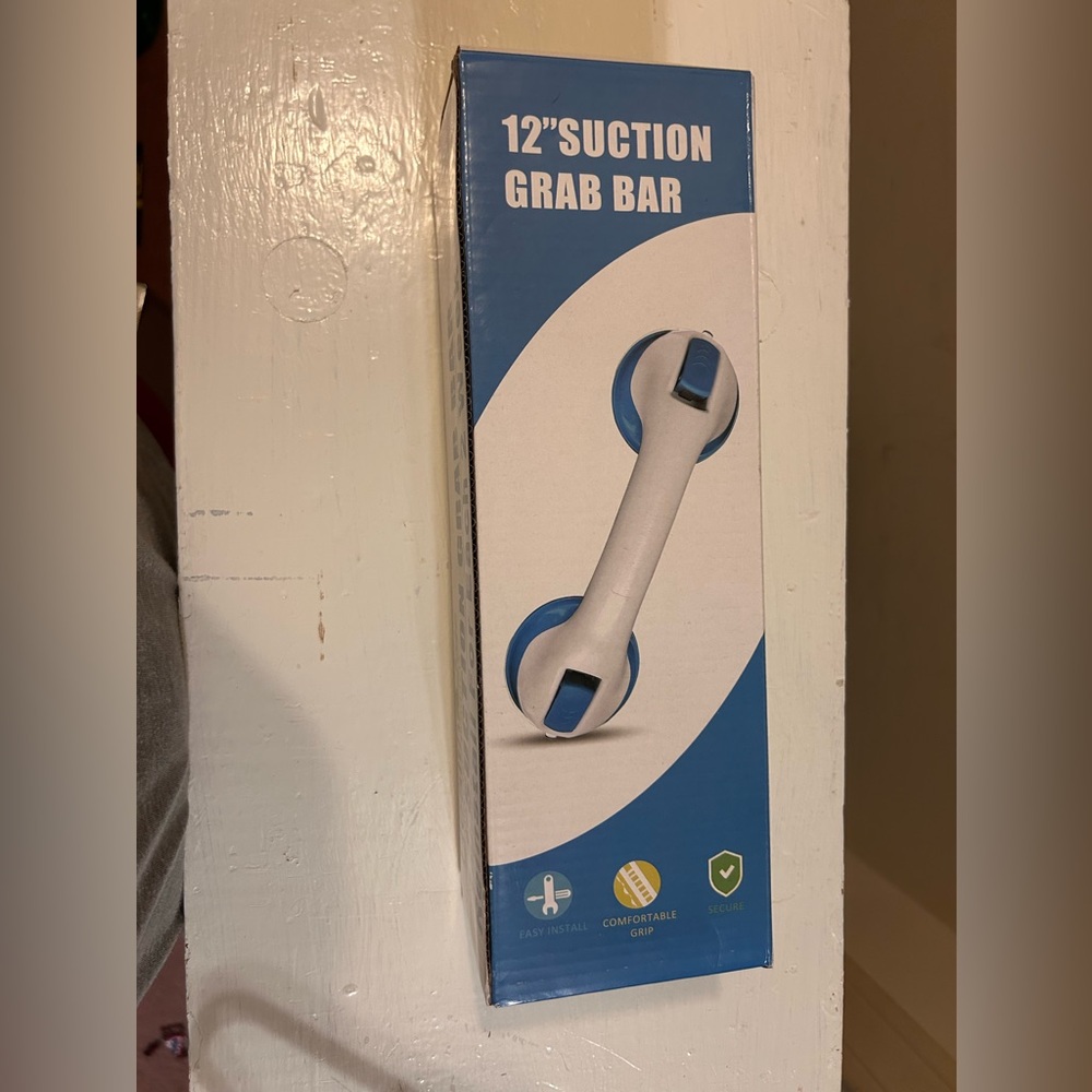 NWT. 12” suction grab bar for shower